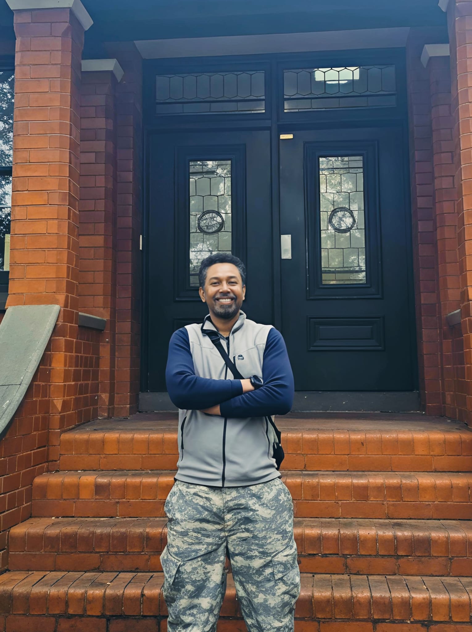 Standing outside Struan House, Monash Frankston — twenty-five years on